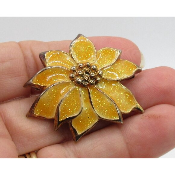 Vintage Avon Yellow Enamel Flower Brooch Pendant Gold Tone Glitter Floral Pin - Picture 2 of 9